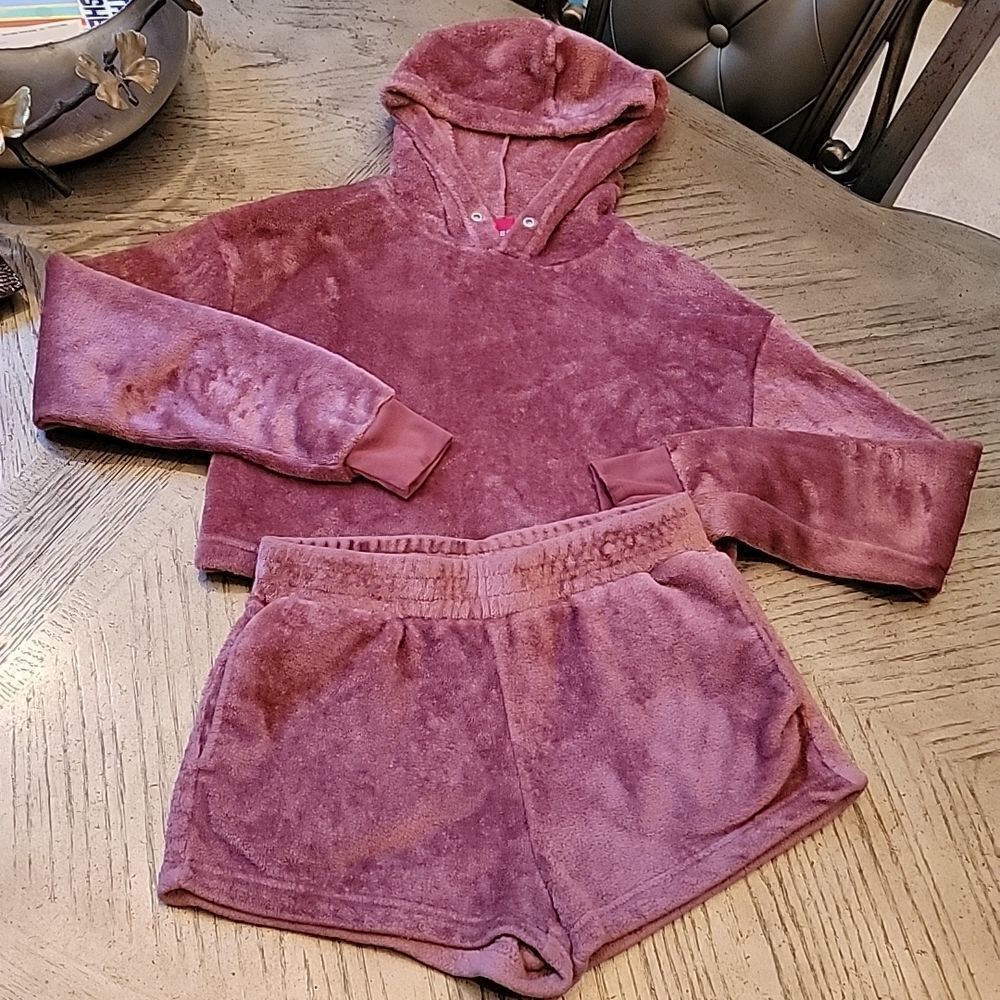 Lounge Cozy sweater M and shorts S Guess 💟 - Picture 1 of 10